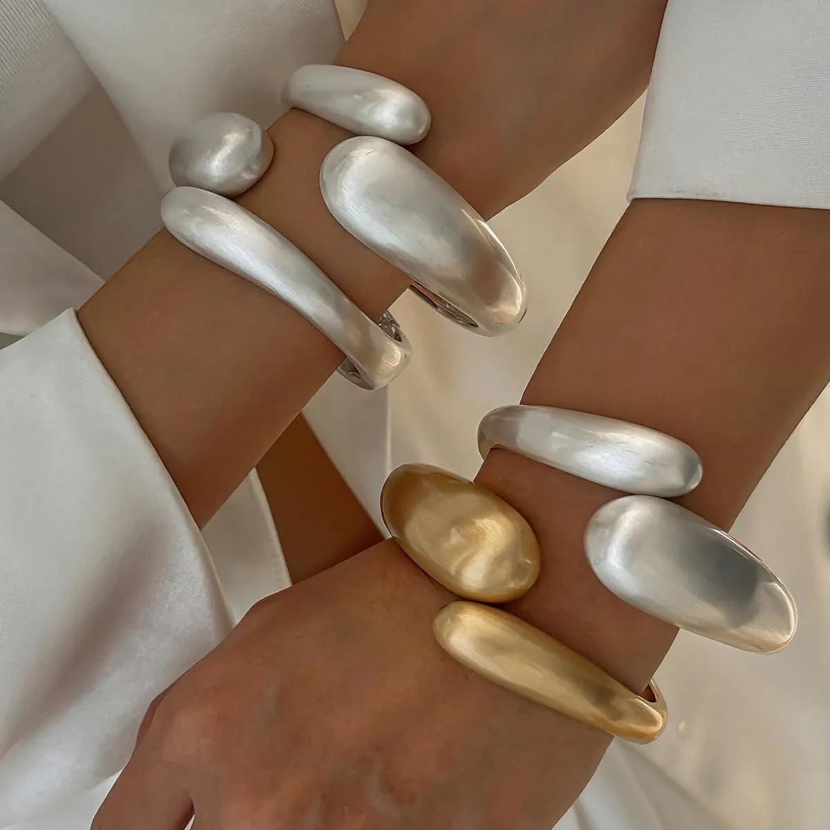 2PCS Chunky Gold Bangle Bracelets for Women Trendy Silver Plated Irregular Cuff Bracelets Stack Set Minimalist Arm Cuff Bracelet Statement Bracelets Fashion Cute Silver Jewelry