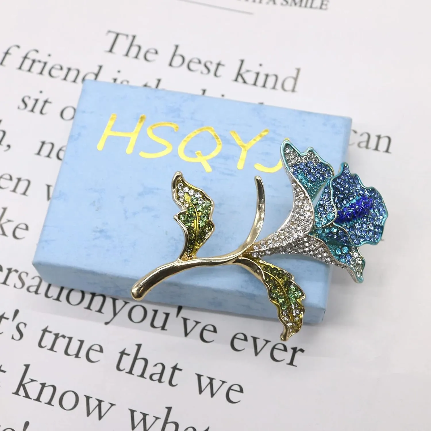Crystal Pearl Flower Brooches Pins Fashion Beautiful Created Rhinestone Floral Brooch Good Idea for Party Dance Wedding Banquet for Elegant Women Girl