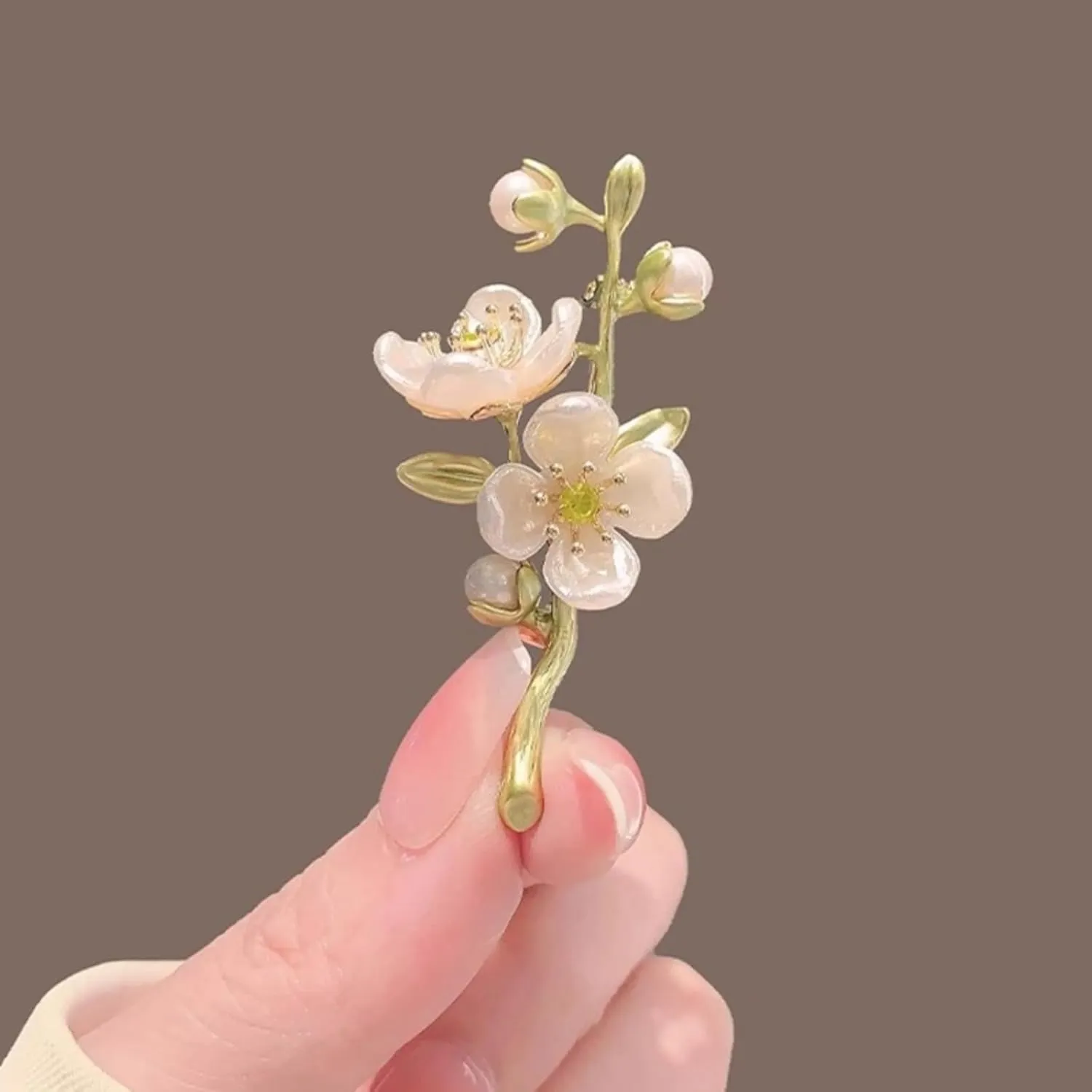 Elegant Flower Brooch for Women, Vintage Premium Enamel Boutonniere, Coat and Suit Pendant Necklace, Jasmine Magnolia Lily Osmanthus Designs