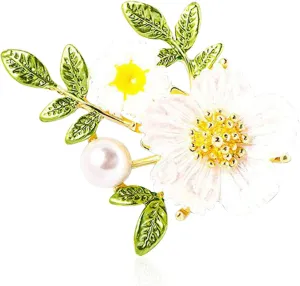 Fashion Flower Brooches for Women Daisy Flower Pearl Chrysanthemum Elegant Enamel Pins Casual Jewelry For Women Party Bag Hat Brooch Pins Accessaries