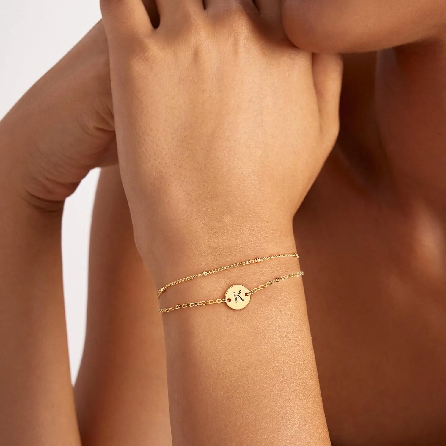 Initial Bracelets for Women Trendy - 18K Gold Plated Letter Bracelet Dainty Disc Monogram Charm Bracelet Gifts