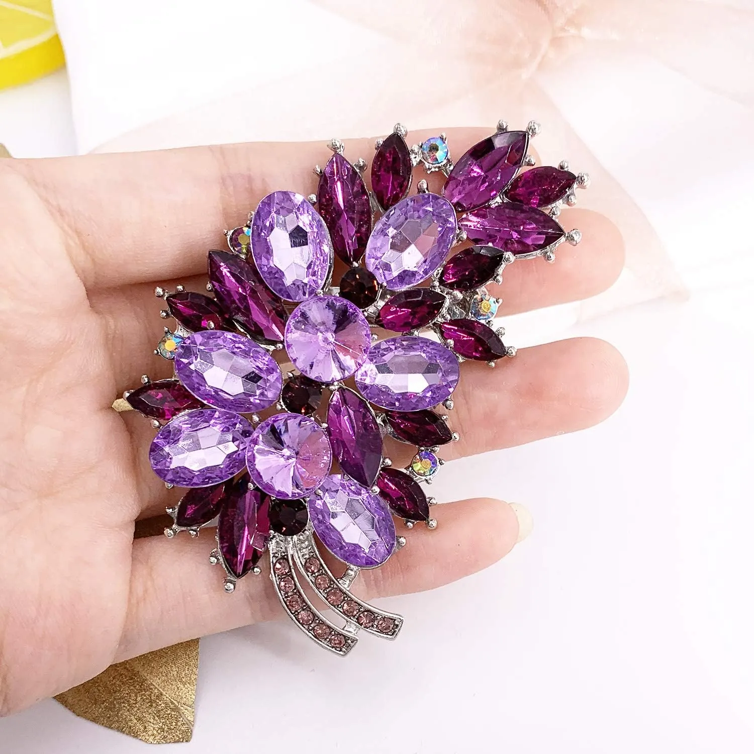 LAXPICOL Vintage Green Austrian Crystal Flower Leaf Bouquet Clusters Large Big Brooch Pin for Women Gold Tone