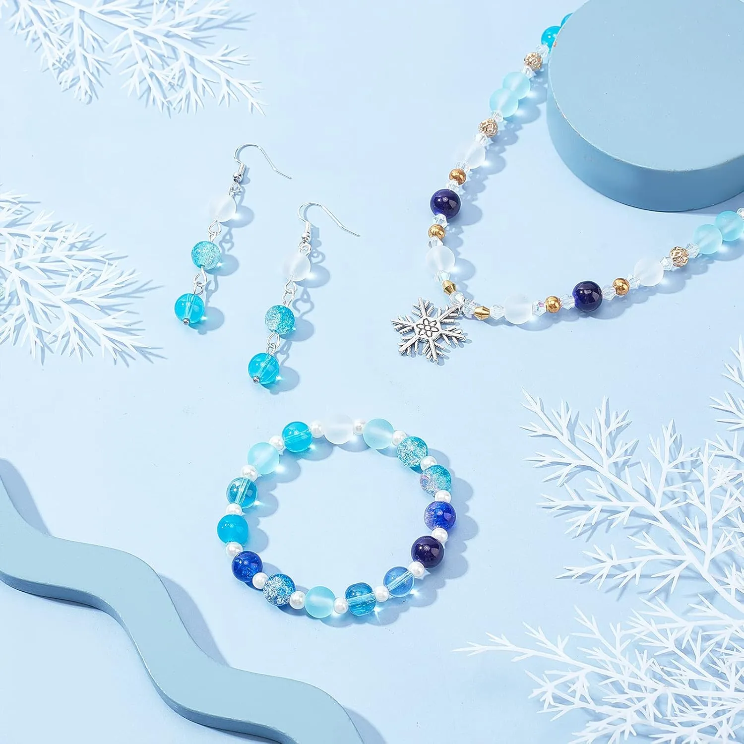 PH PandaHall 720pcs 8mm Blue Beads for Jewelry Making Glass Beads 24 Color Bracelet Bead Round Craft Loose Bead for Bracelets Necklaces Earring Summer Hawaii Boho Heshi Surfer Wave Jewelry Making