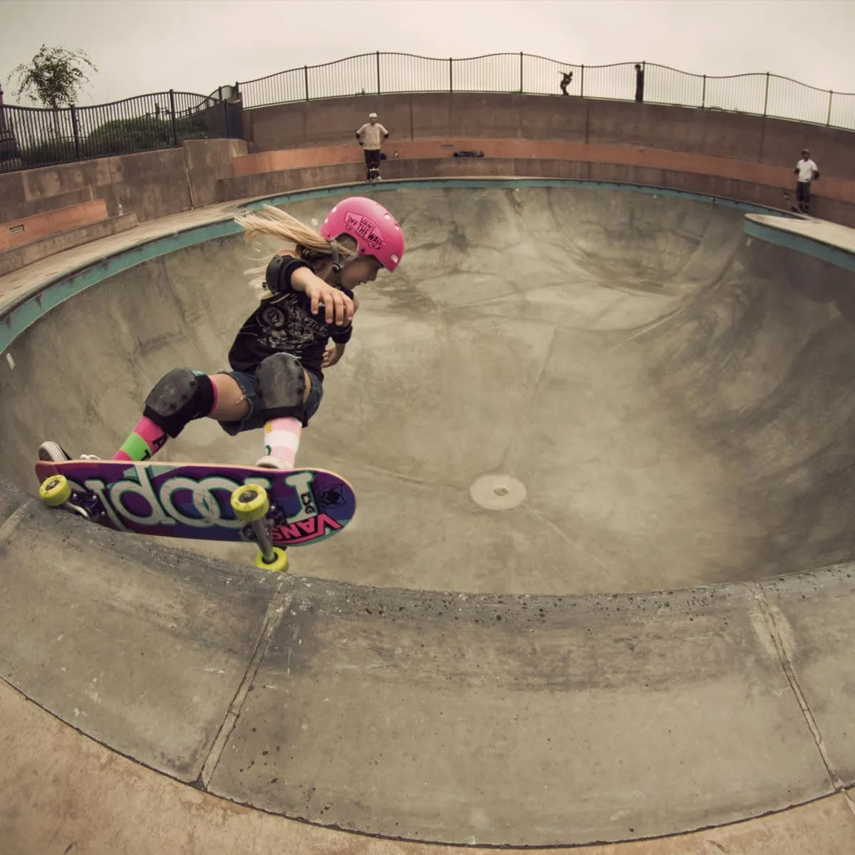 TSG Basic Pad Set, All in One Skateboard Protection Set of Knee Pads, Elbow Pads and Wrist Guards, EVA Cup Foam, PE Caps, Hardshell Protection, Pre Shaped, Horseshoe, Pull Over Design