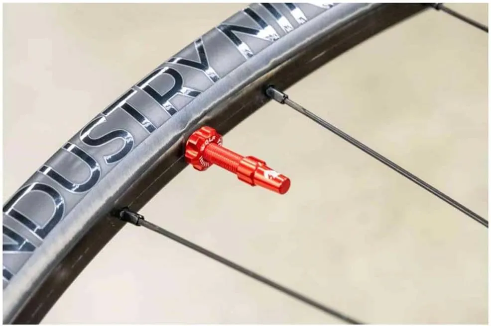 Wolf Tooth Tubeless Valve Stem Kit